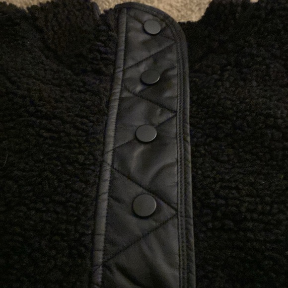 NWT Athleta Sherpa black L cozy snap - Picture 4 of 6